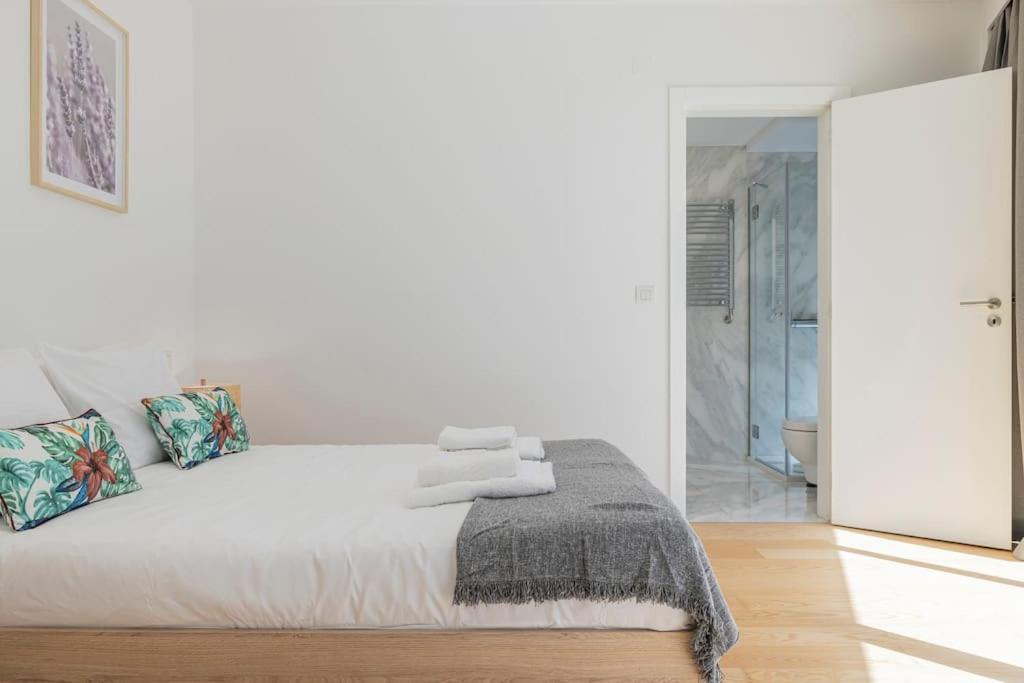 Campolide Lovely 2 Bedroom By Innkeeper Lisbon Luaran gambar