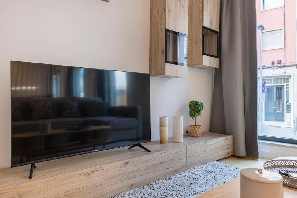 Campolide Lovely 2 Bedroom By Innkeeper Lisbon Luaran gambar